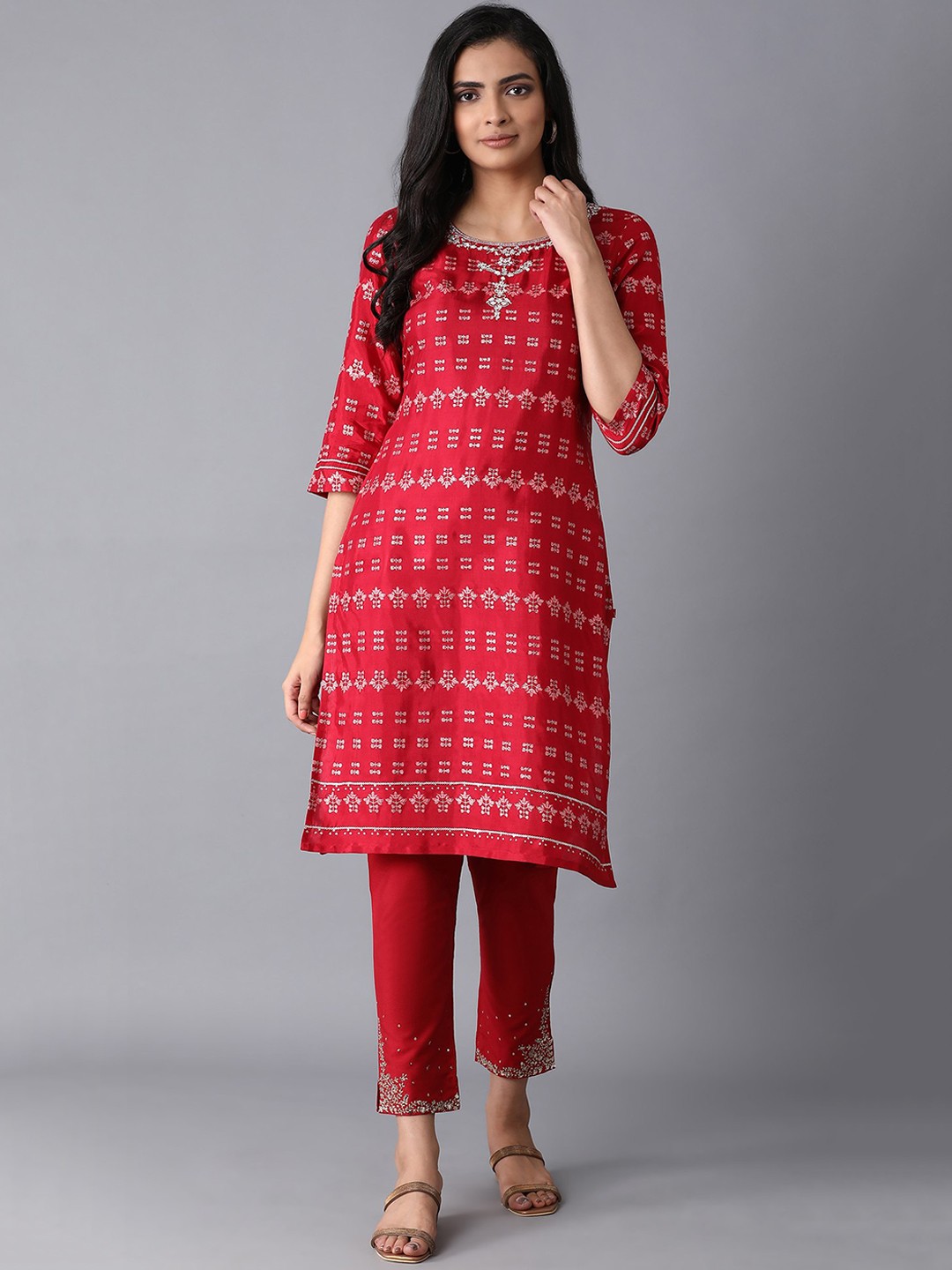 

W Women Red Floral Printed Thread Work Kurta