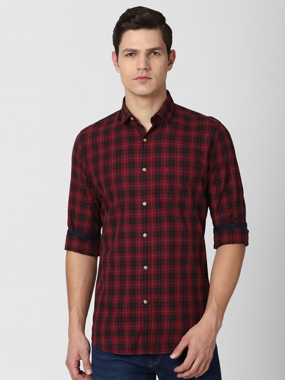 

Van Heusen Sport Men Maroon Slim Fit Checked Cotton Casual Shirt