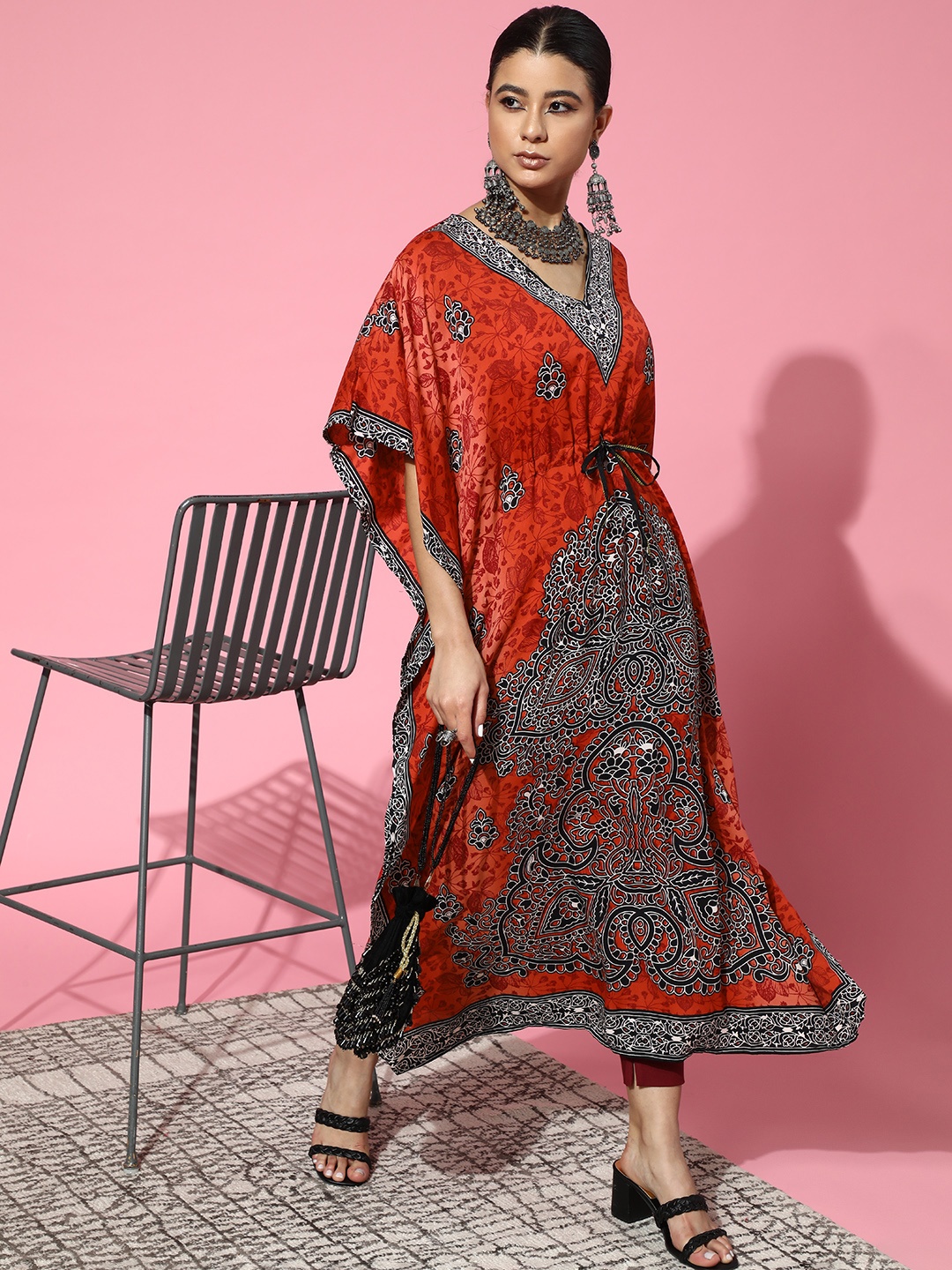 

Rang Gali Gorgeous Red Crepe New Age Kaftan Kurta