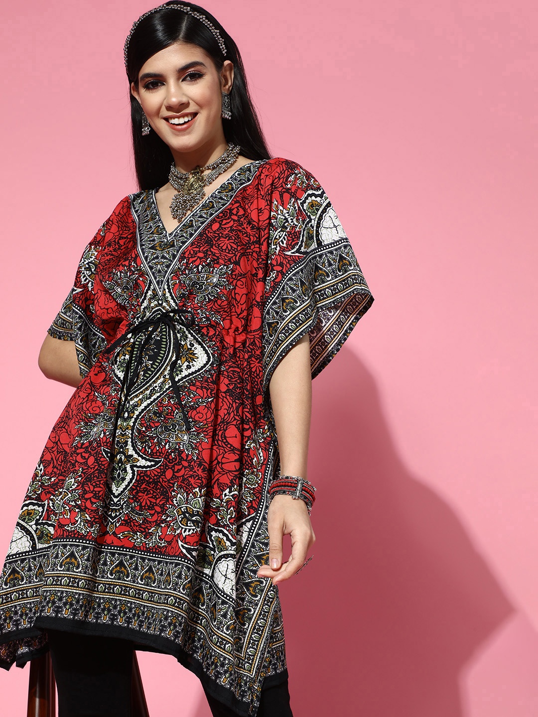 

Rang Gali Women Gorgeous Red Tribal New Age Kaftan Top