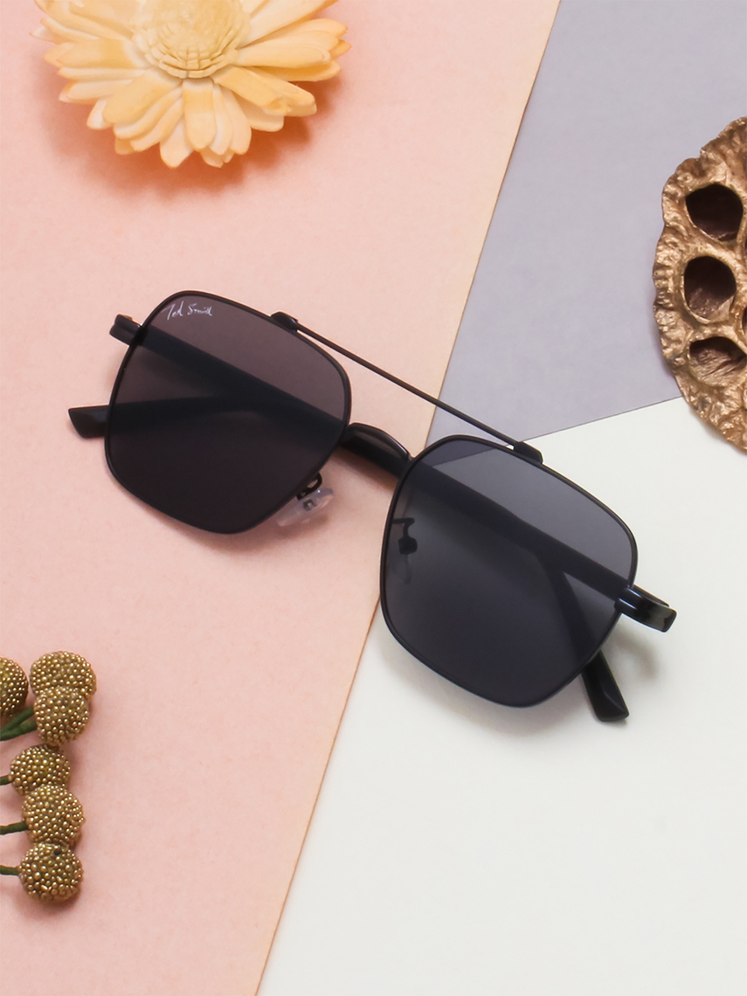 

Ted Smith Unisex Grey Lens & Black Square Sunglasses with UV Protected Lens ATLAS_C2