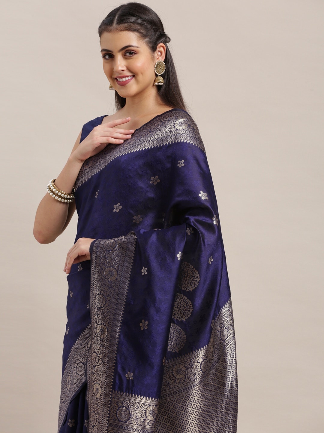 

VAIRAGEE Navy Blue & Silver Ethnic Motifs Banarasi Woven Design Saree