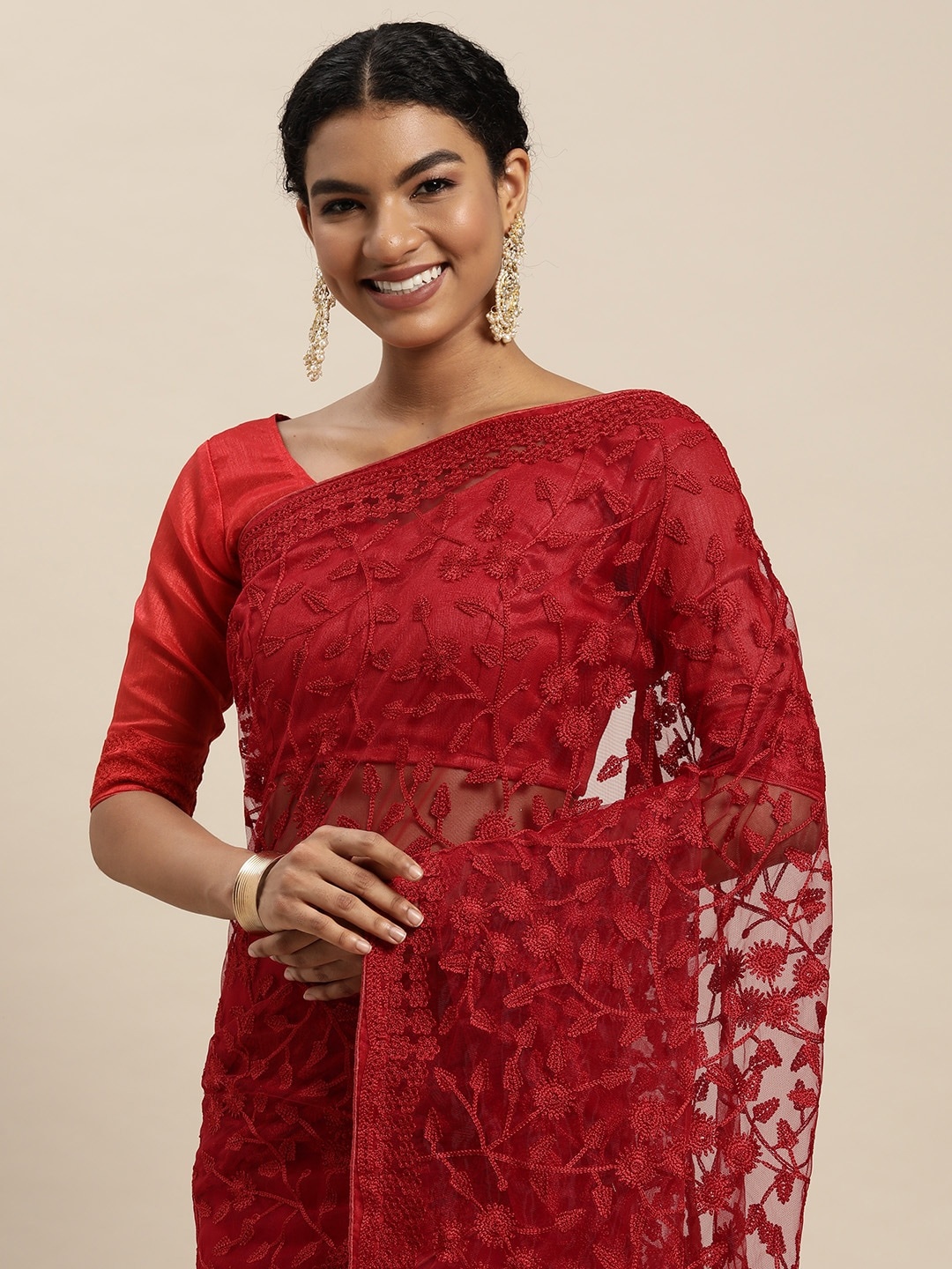 

VAIRAGEE Red Floral Embroidered Net Saree