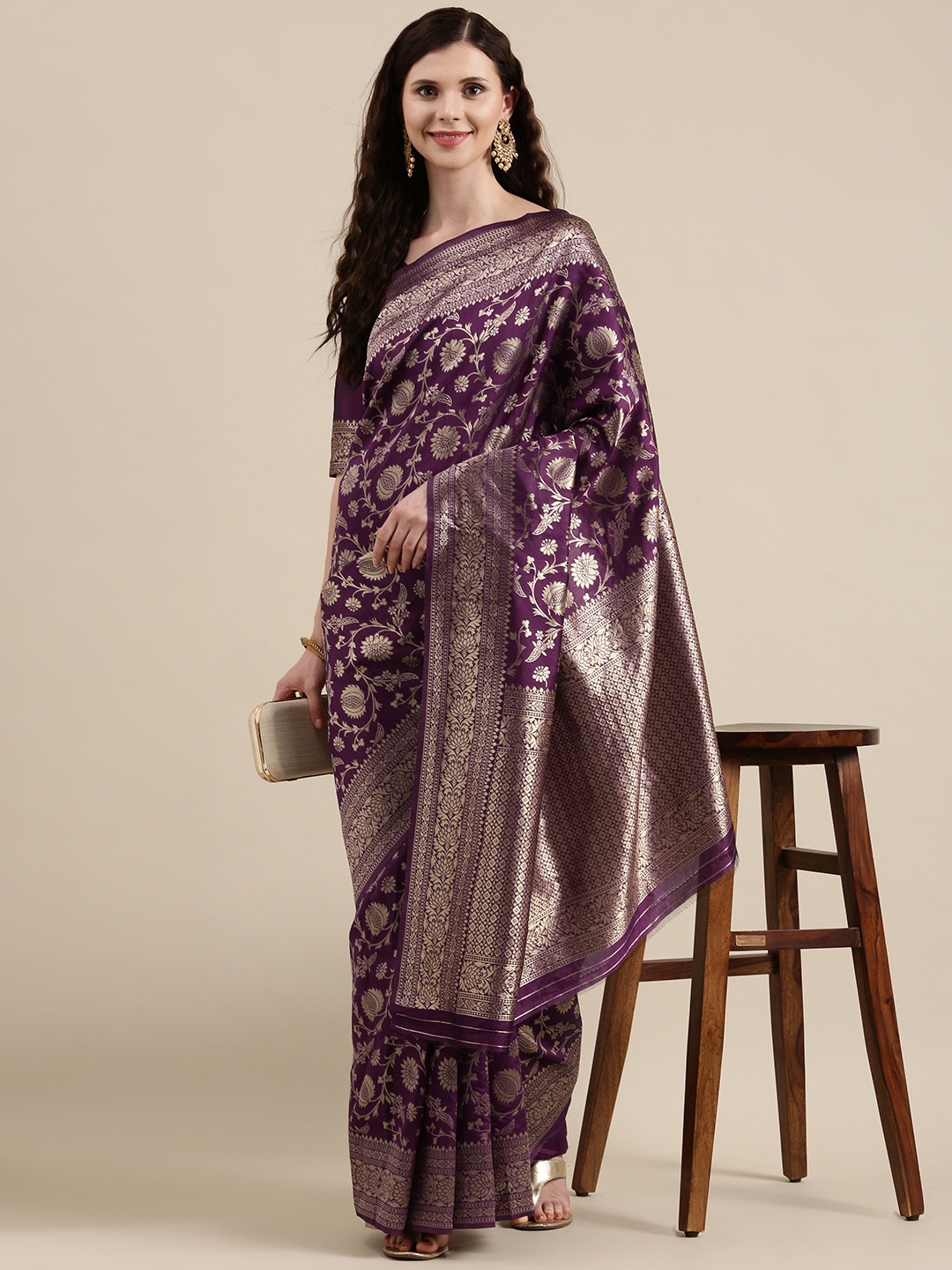 

VAIRAGEE Purple & Golden Ethnic Motifs Banarasi Woven Design Saree