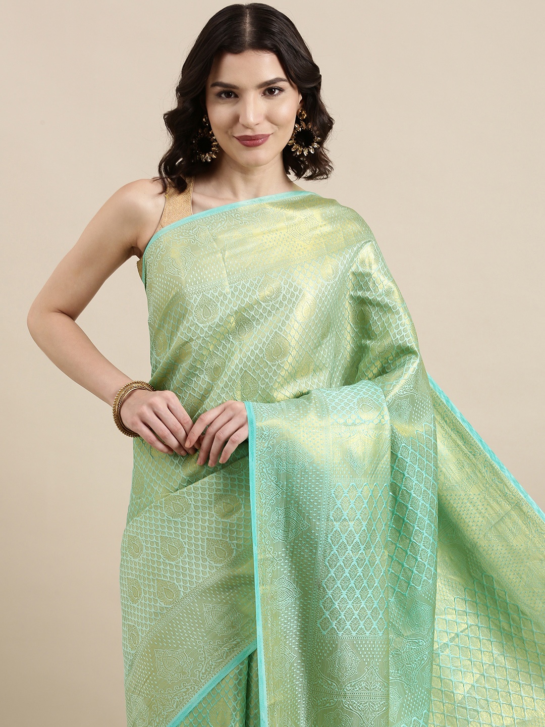 

VAIRAGEE Sea Green & Golden Ethnic Motifs Pure Silk Kanjeevaram Saree