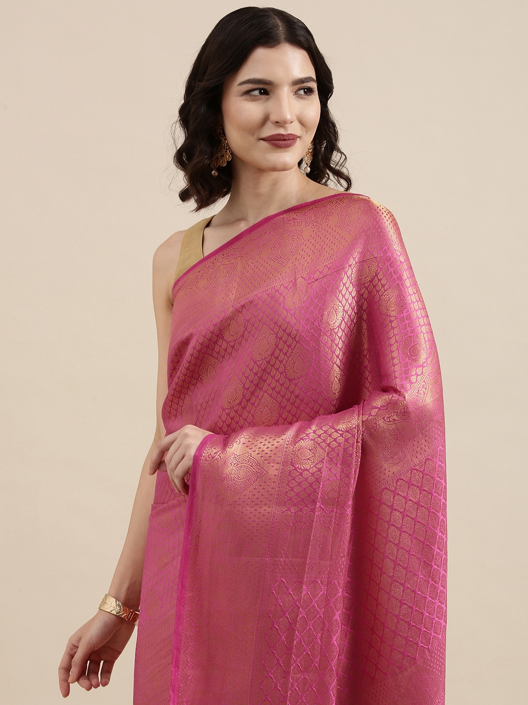 

VAIRAGEE Pink & Golden Ethnic Motifs Pure Silk Kanjeevaram Saree