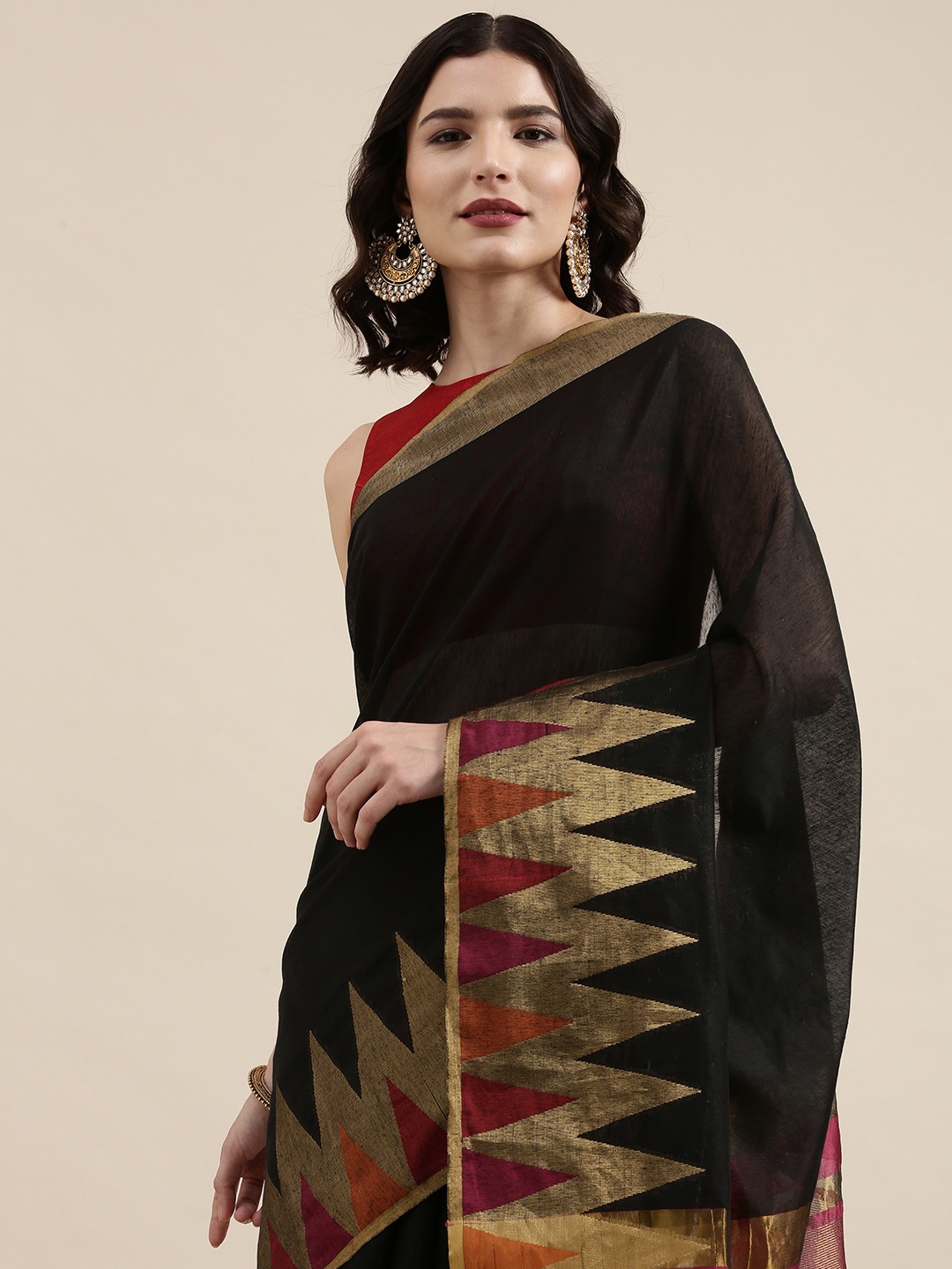 

VAIRAGEE Black & Golden Silk Cotton Chanderi Saree