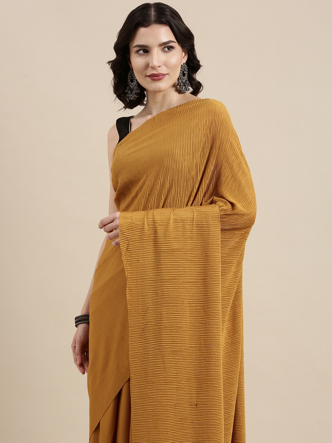 

VAIRAGEE Mustard Yellow Voile Plisse Saree