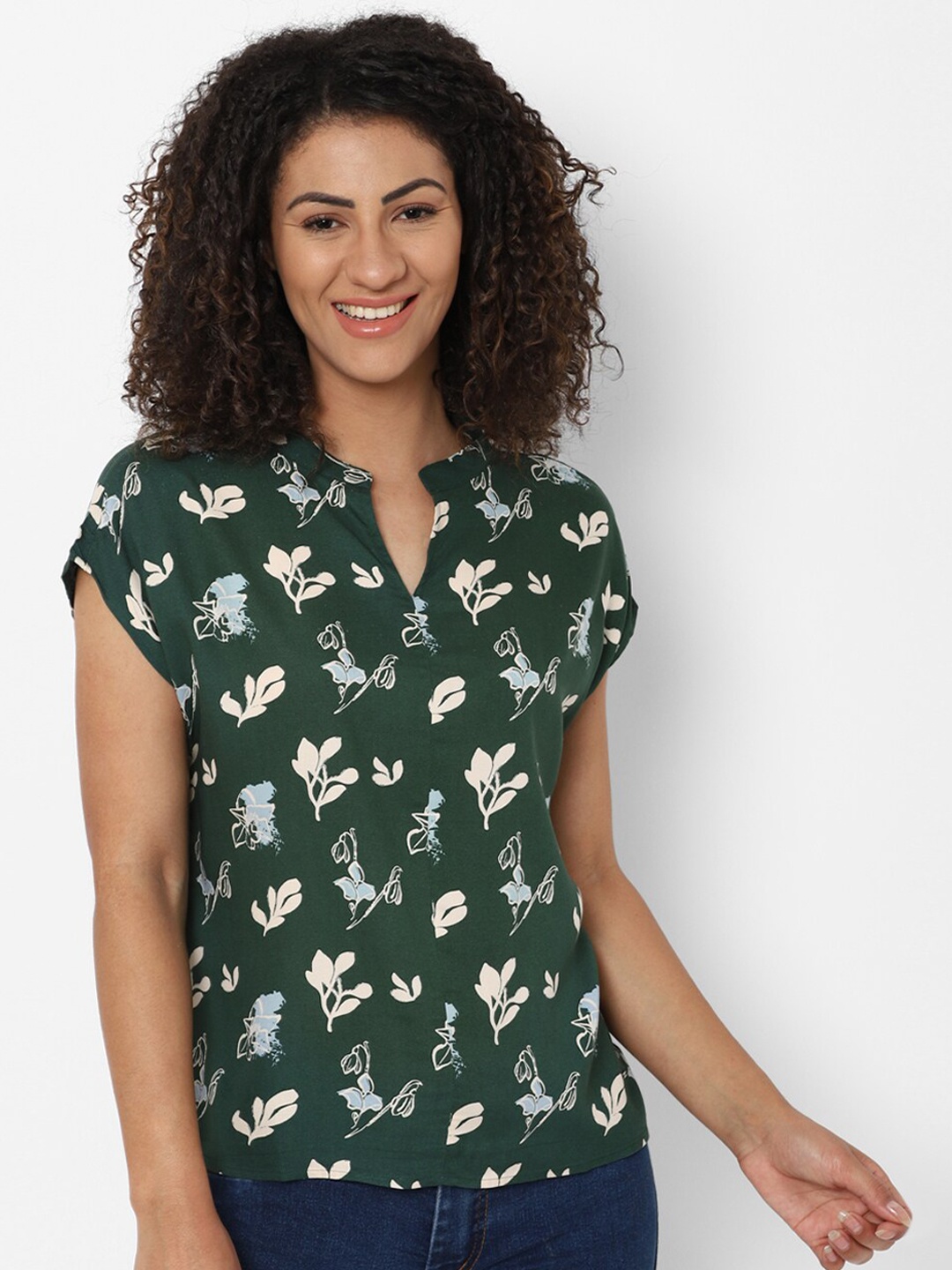 

Allen Solly Woman Green Floral Print Mandarin Collar Extended Sleeves Top