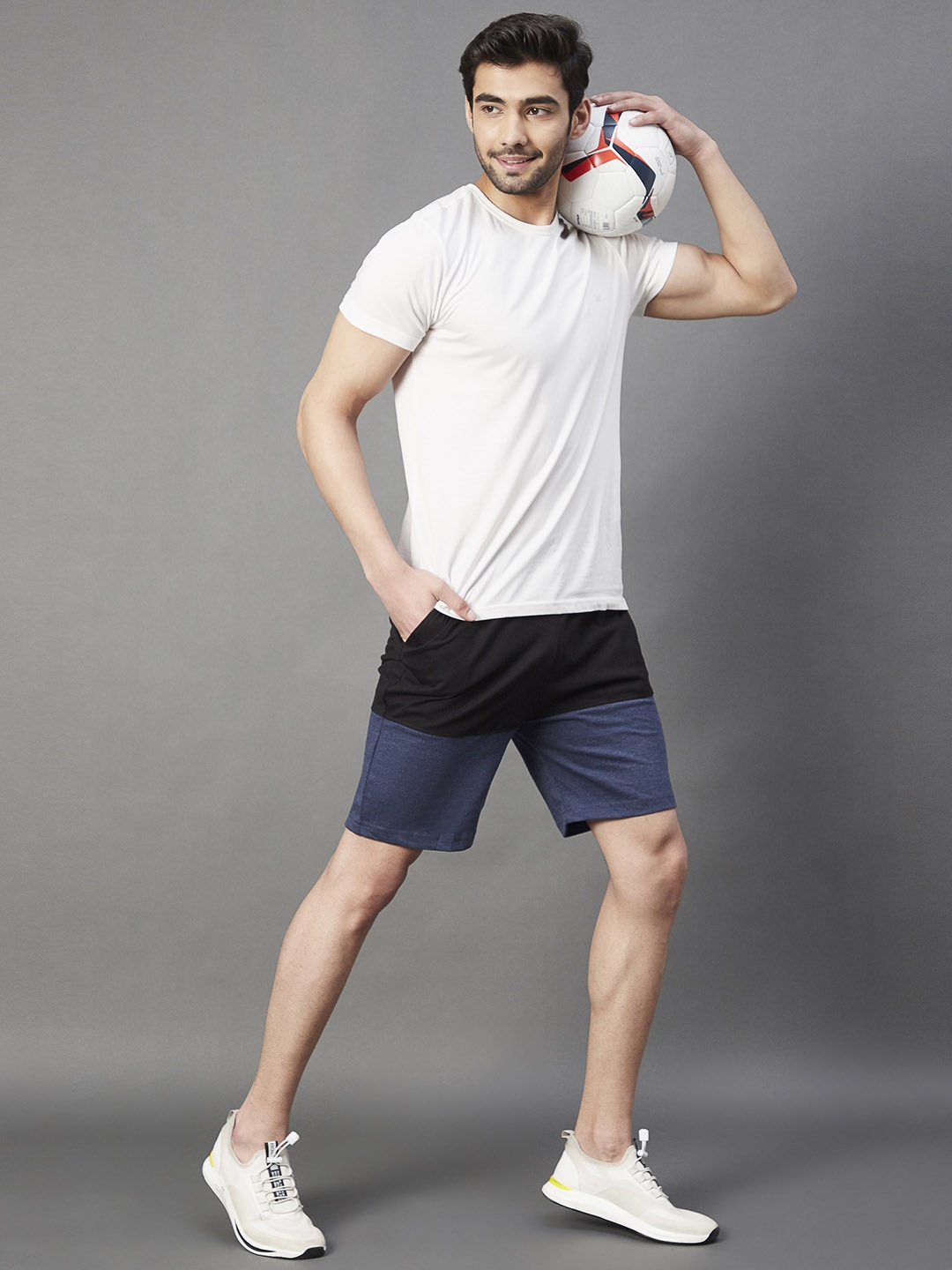 

Rigo Men Black & Blue Colourblocked Running Shorts