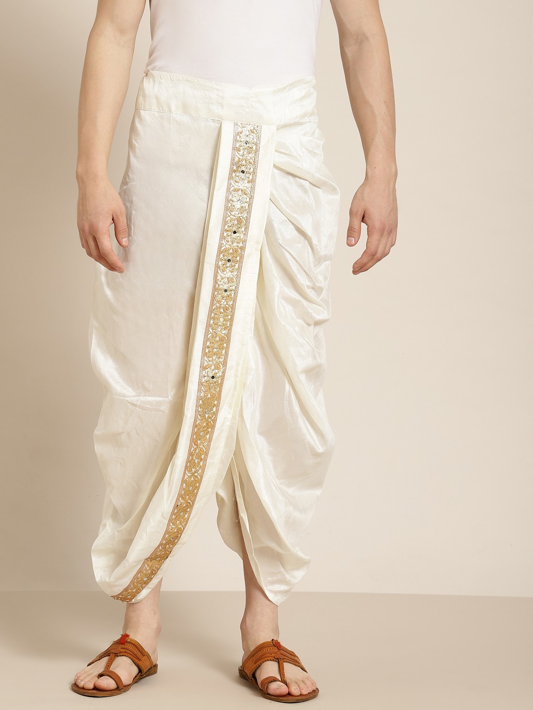 

Anug by SOJANYA Men Off White & Golden Solid Dhoti Pants