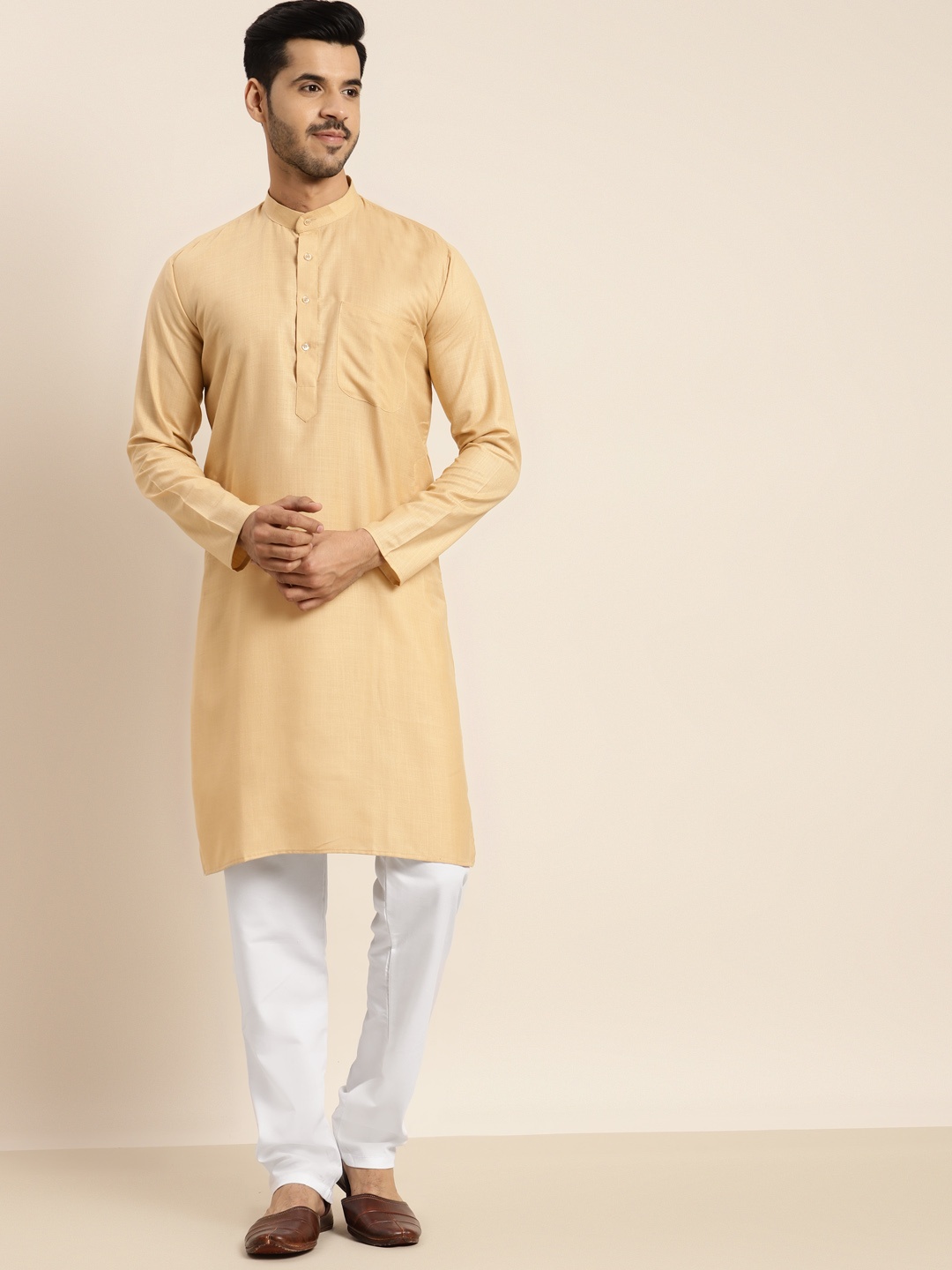 

Anug by SOJANYA Men Gold-Toned Kurta with Churidar