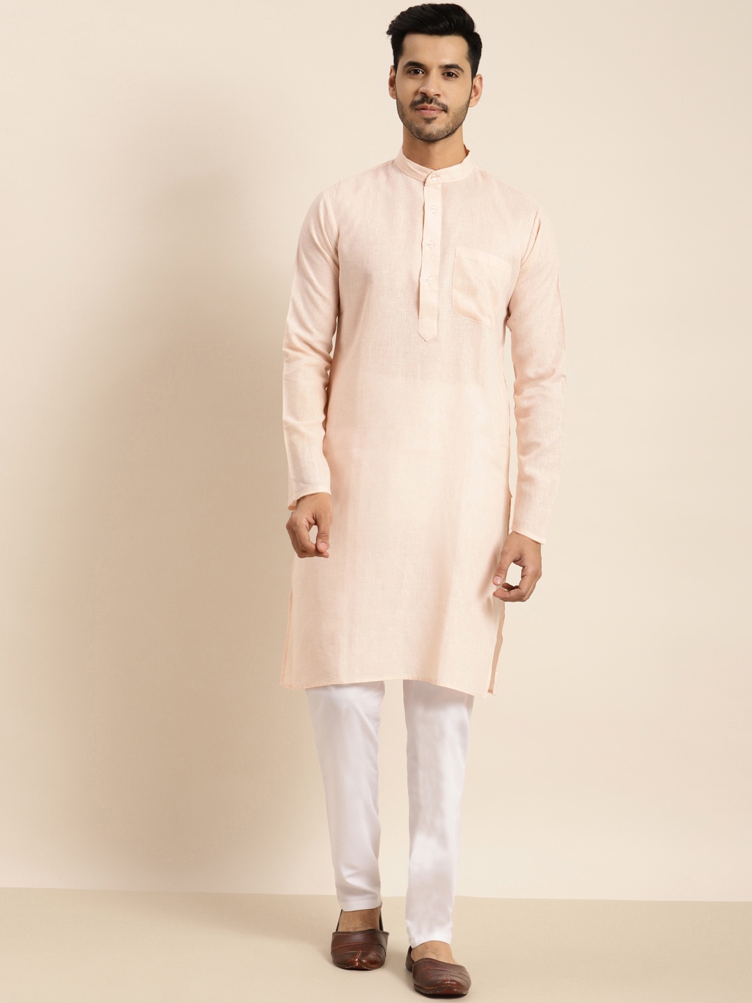 

Anug by SOJANYA Men Peach-Coloured Kurta with Churidar