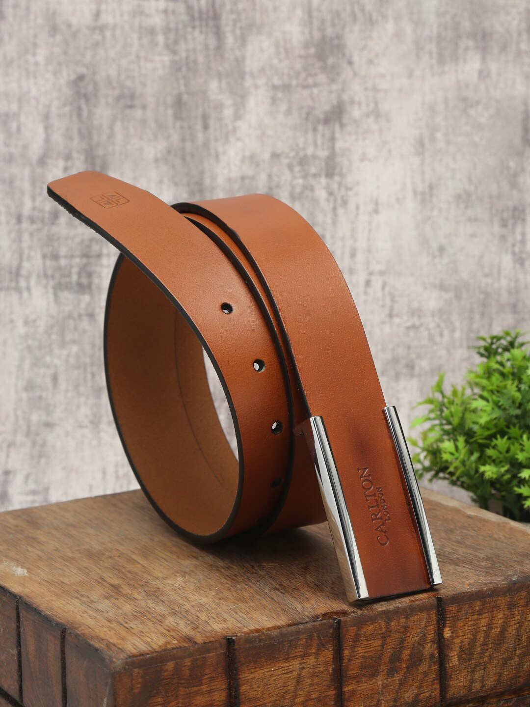 

Carlton London Men Tan Leather Belt