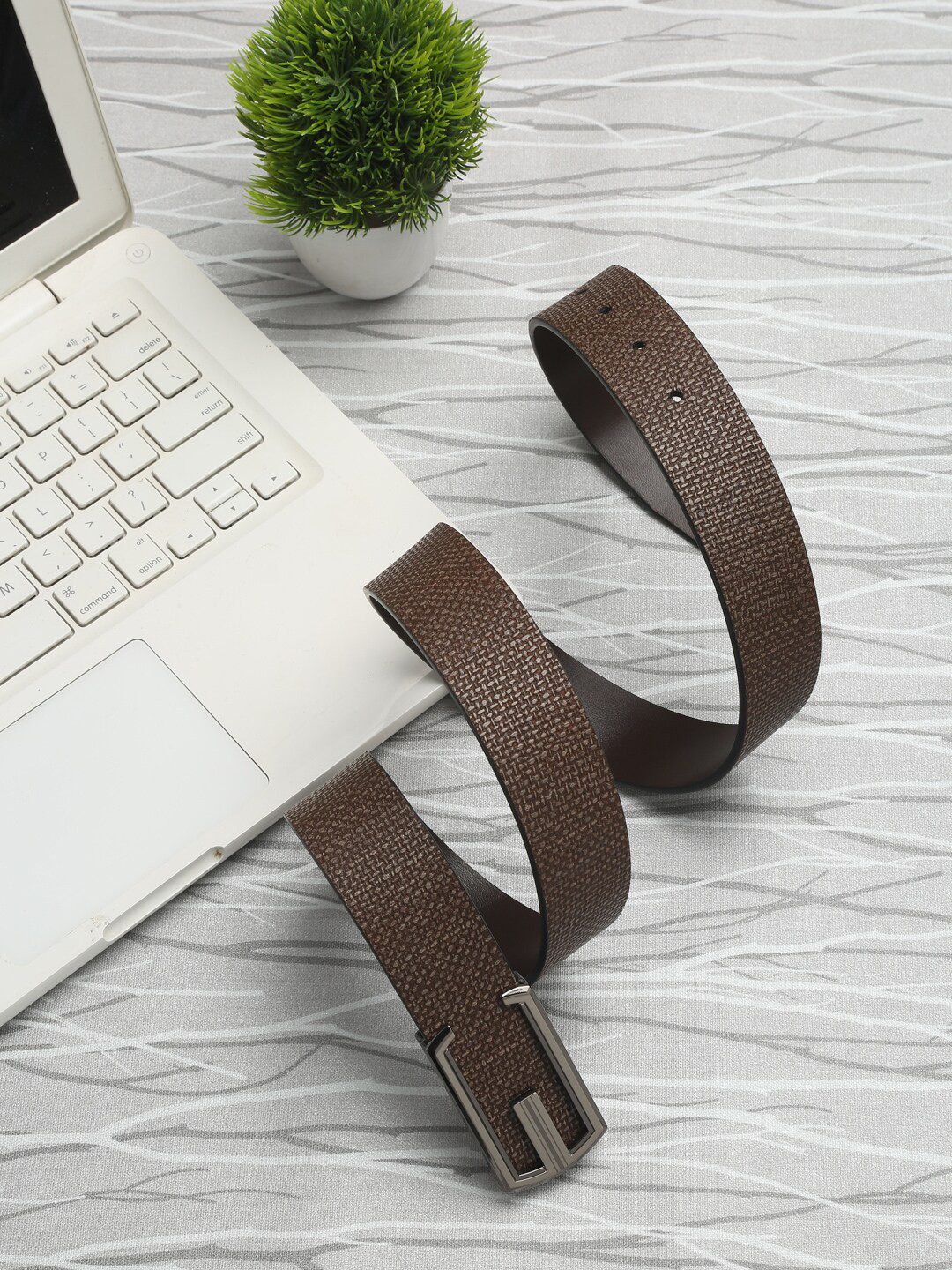 

Carlton London Men Brown Textured Leather Belt