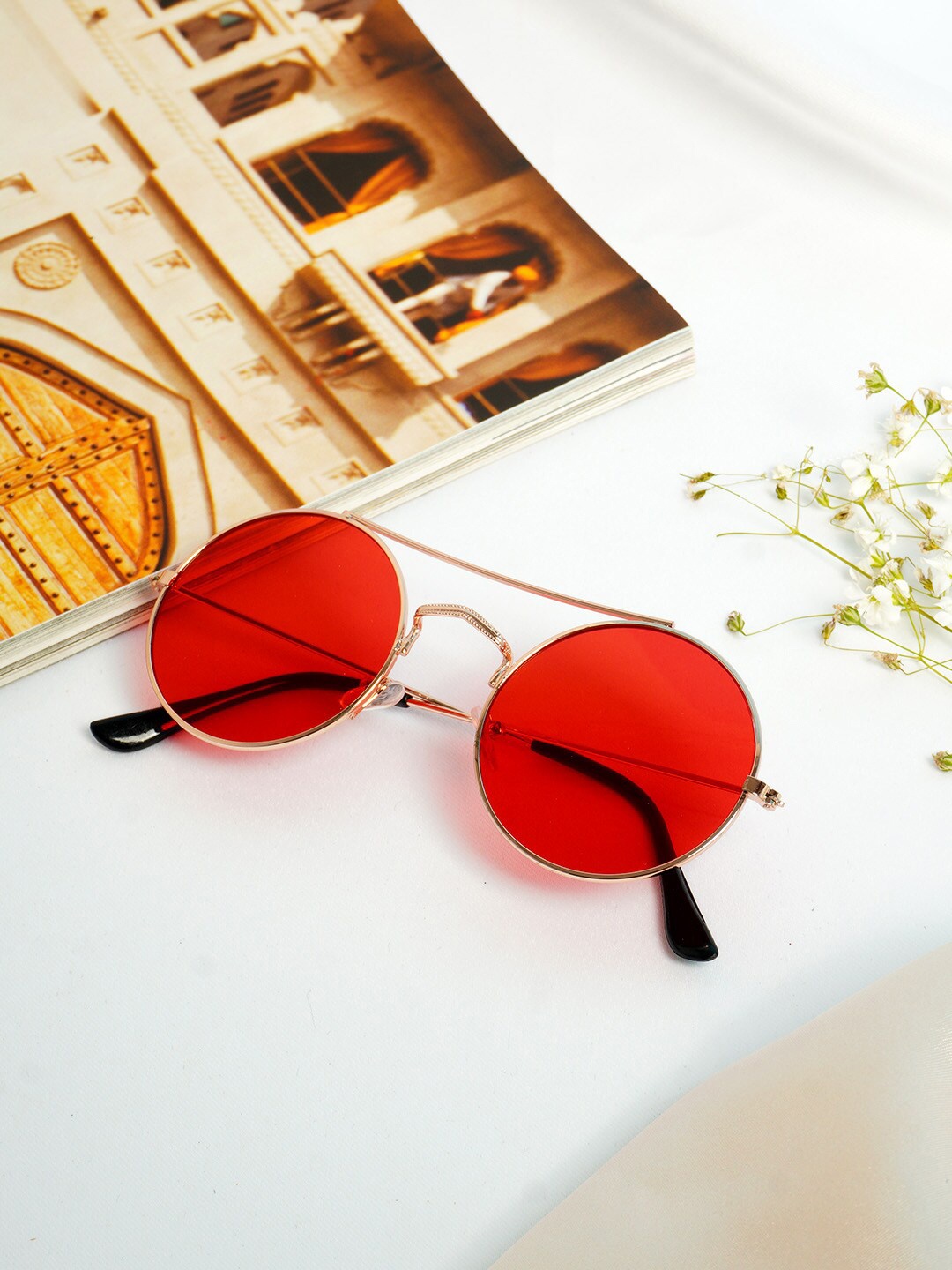 

Ferosh Unisex Red Lens & Gold-Toned Round Sunglasses MARSU-1015