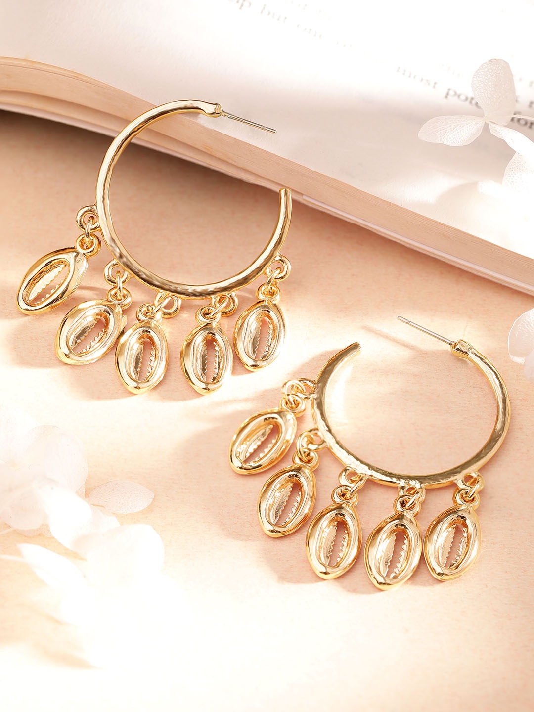 

TOKYO TALKIES X rubans FASHION ACCESSORIES Gold-Toned Circular Hoop Earrings