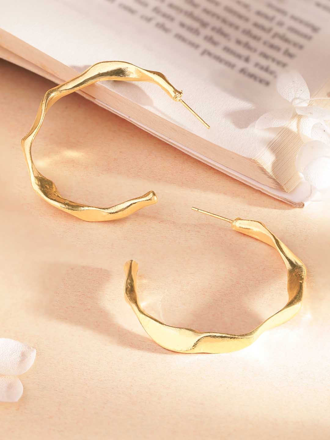 

TOKYO TALKIES X rubans FASHION ACCESSORIES Gold-Toned Contemporary Half Hoop Earrings