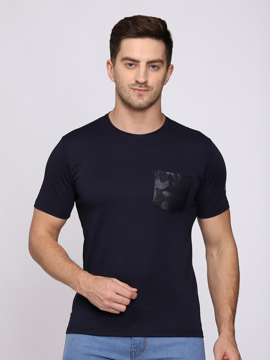 

CL SPORT Men Navy Blue T-shirt