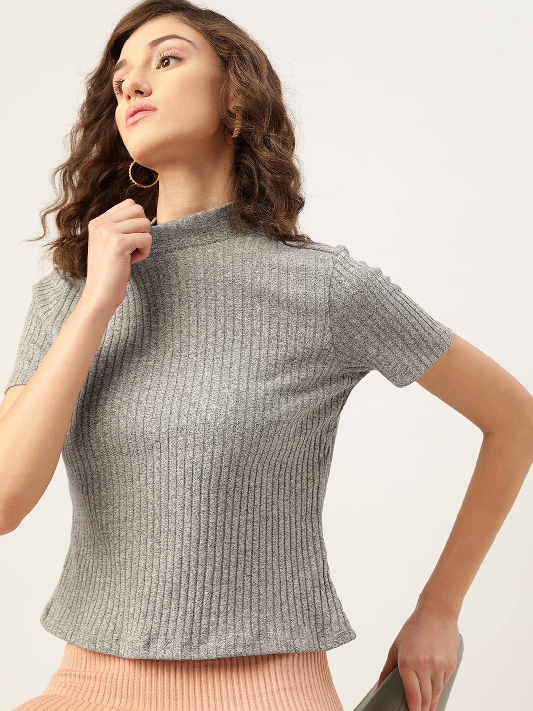 

DressBerry Women Grey Melange Ribbed High Neck T-shirt