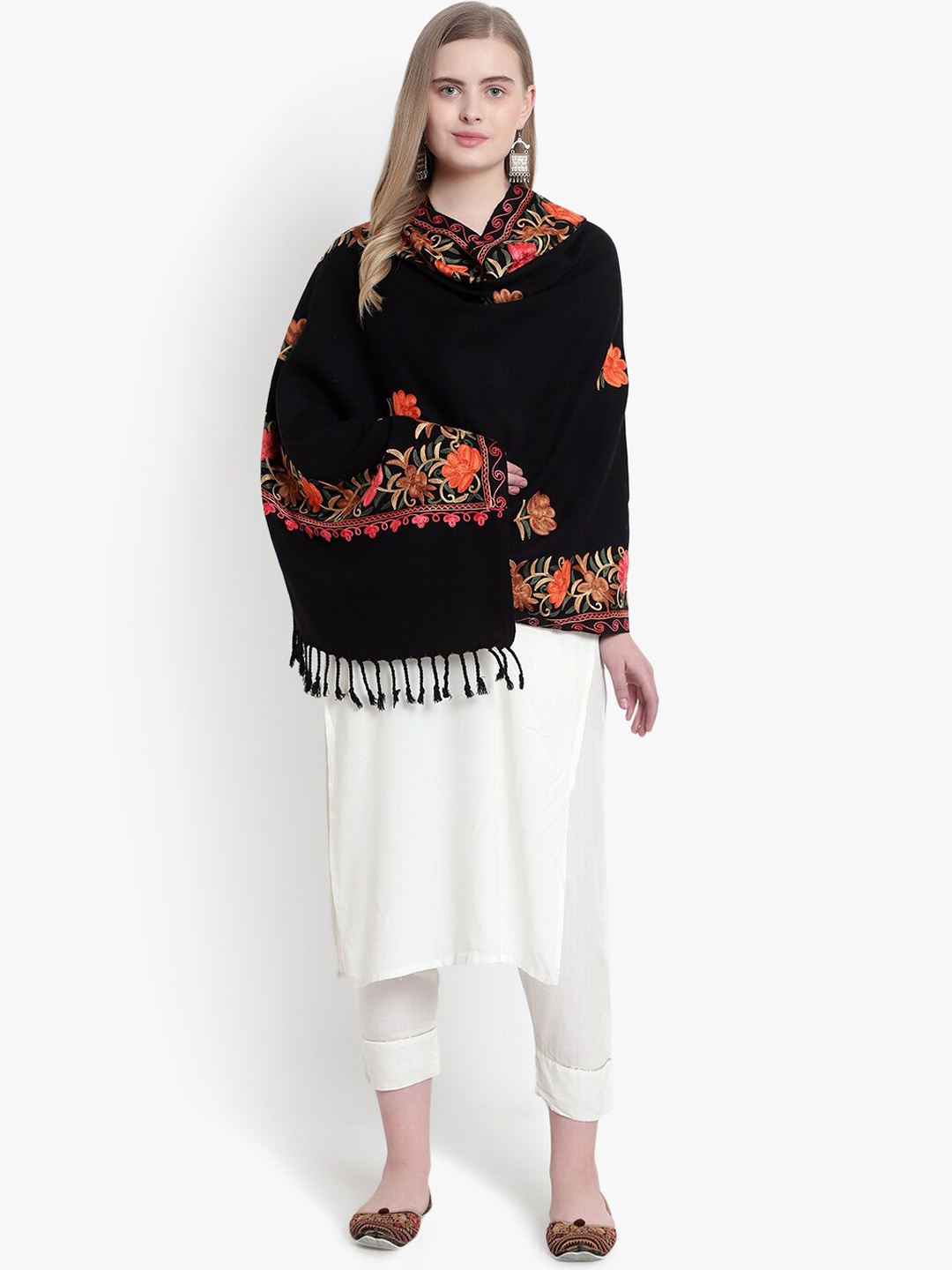 

Mizash Women Black & Pink Ethnic Motifs Kashmiri Embroidered Shawl