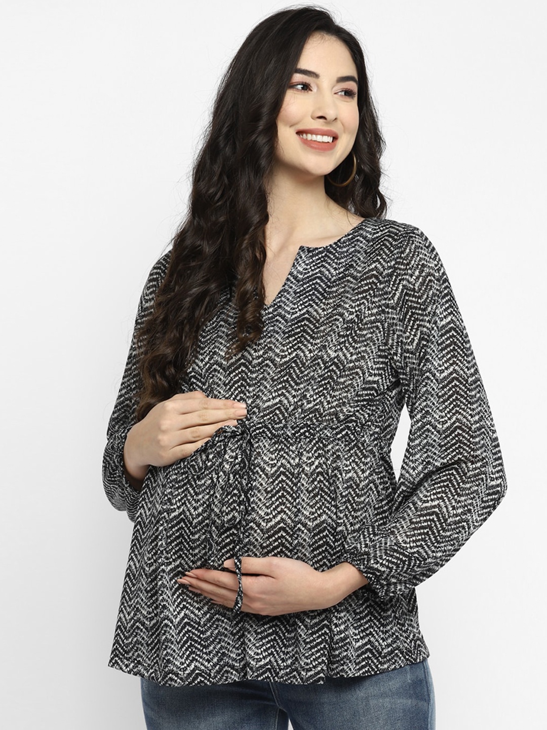 

Momsoon Black Ombre Printed Maternity Top