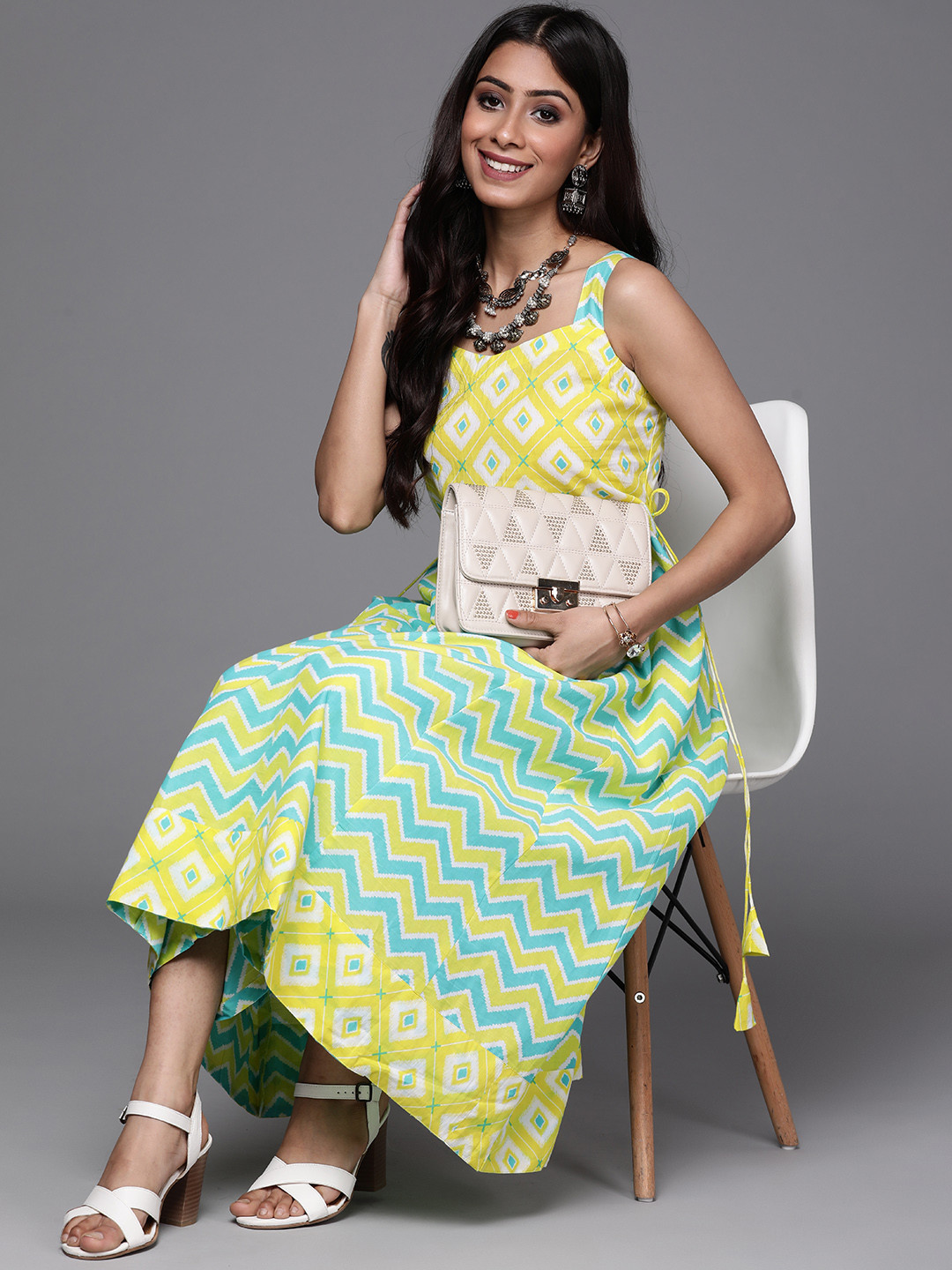 

Libas Women Yellow & Sea Green Chevron Printed Panelled Cotton A-Line Kurta with Palazzos