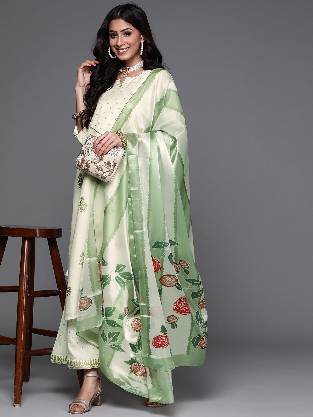 

Libas Women Cream-Coloured Floral Printed Gotta Patti Kurta with Palazzos & With Dupatta