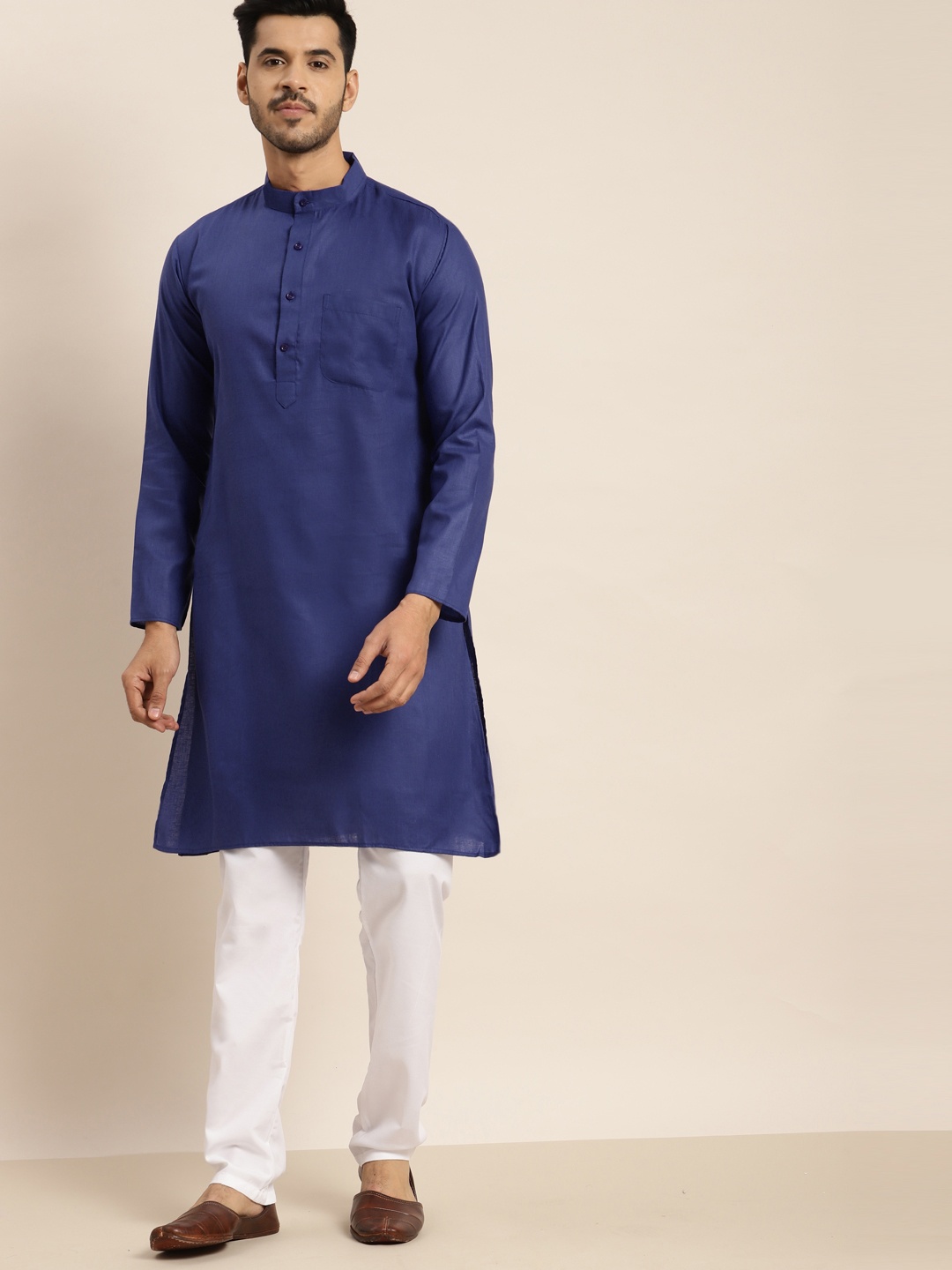 

Anug by SOJANYA Men Blue Solid Kurta