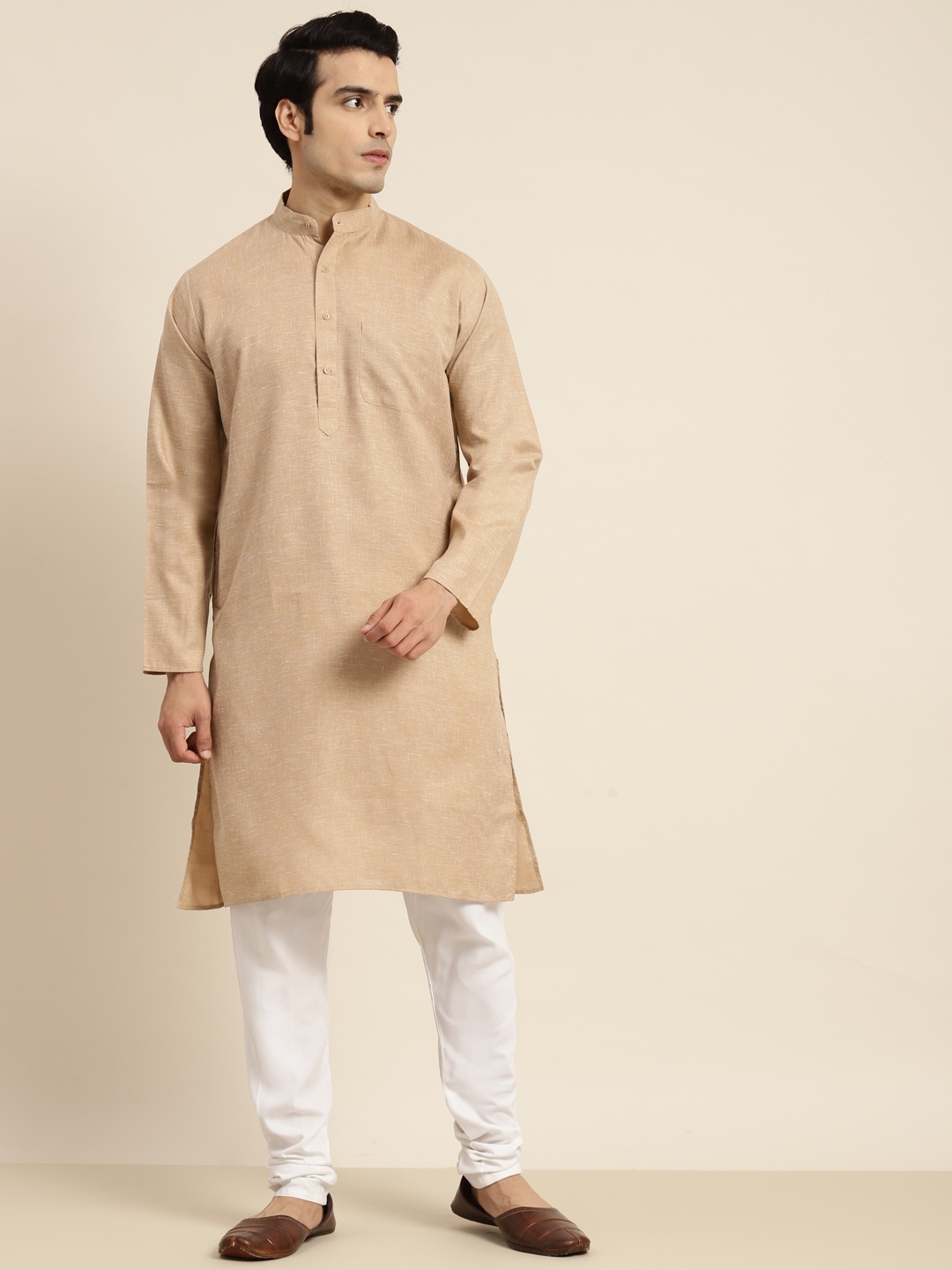 

Anug by SOJANYA Men Beige Dobby Kurta
