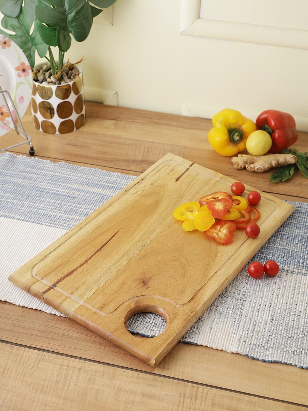 

AURUM Brown Solid Wood Chopping Board