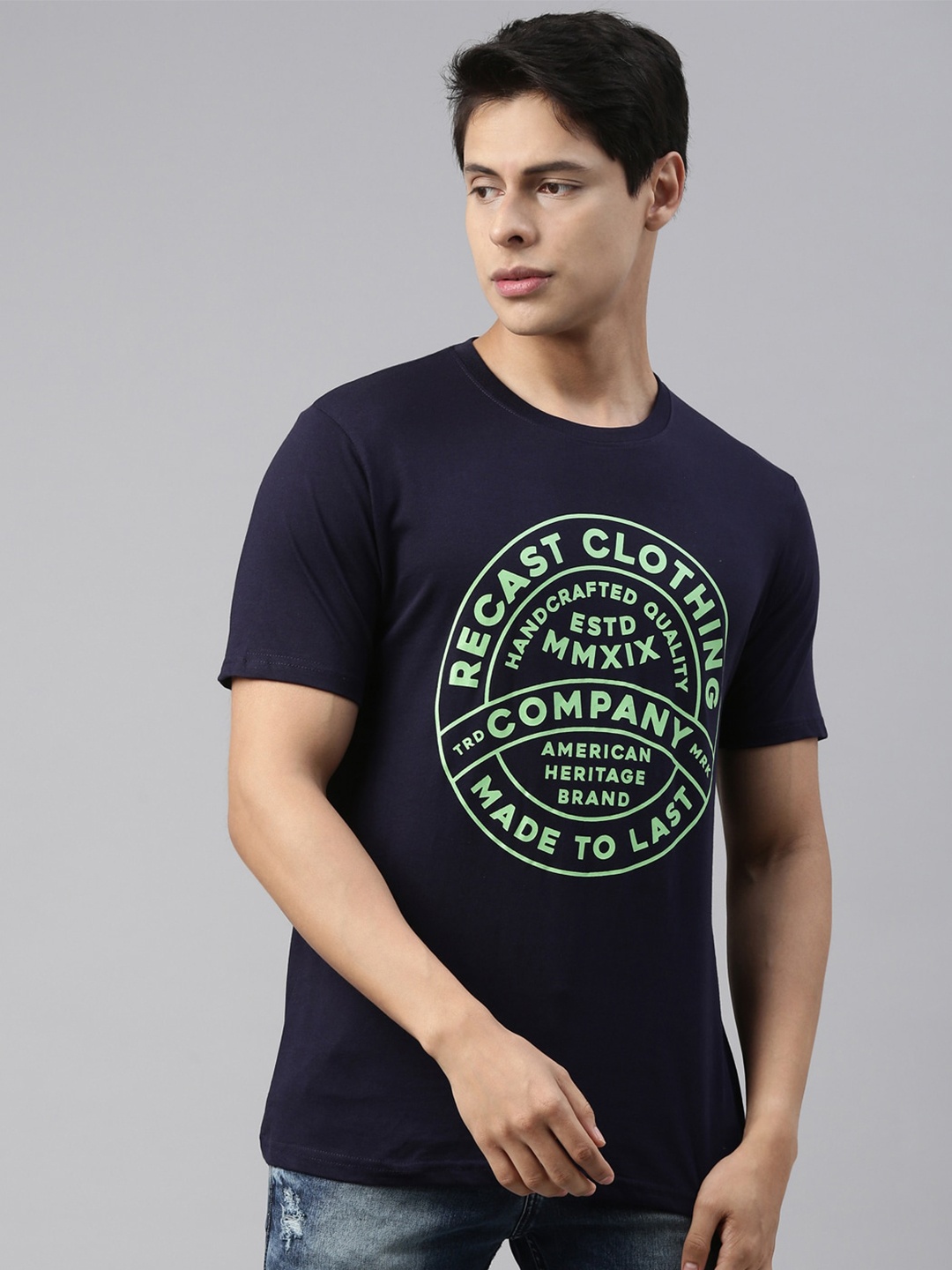 

recast Men Navy Blue Typography Printed Pure Cotton T-shirt