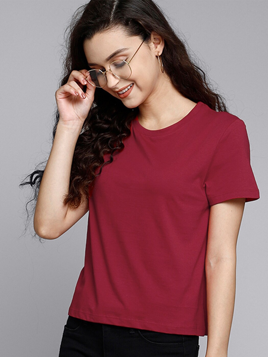 

Free Authority Women Red Loose T-shirt