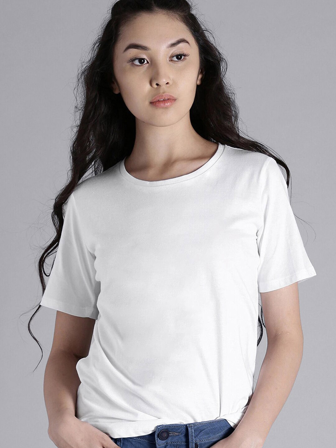 

Free Authority Women White Loose Pure Cotton T-shirt