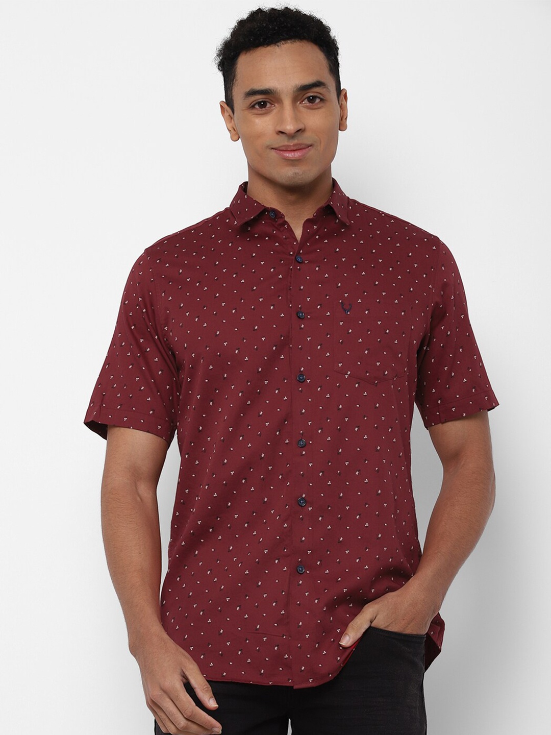 

Allen Solly Men Maroon Slim Fit Printed Pure Cotton Casual Shirt