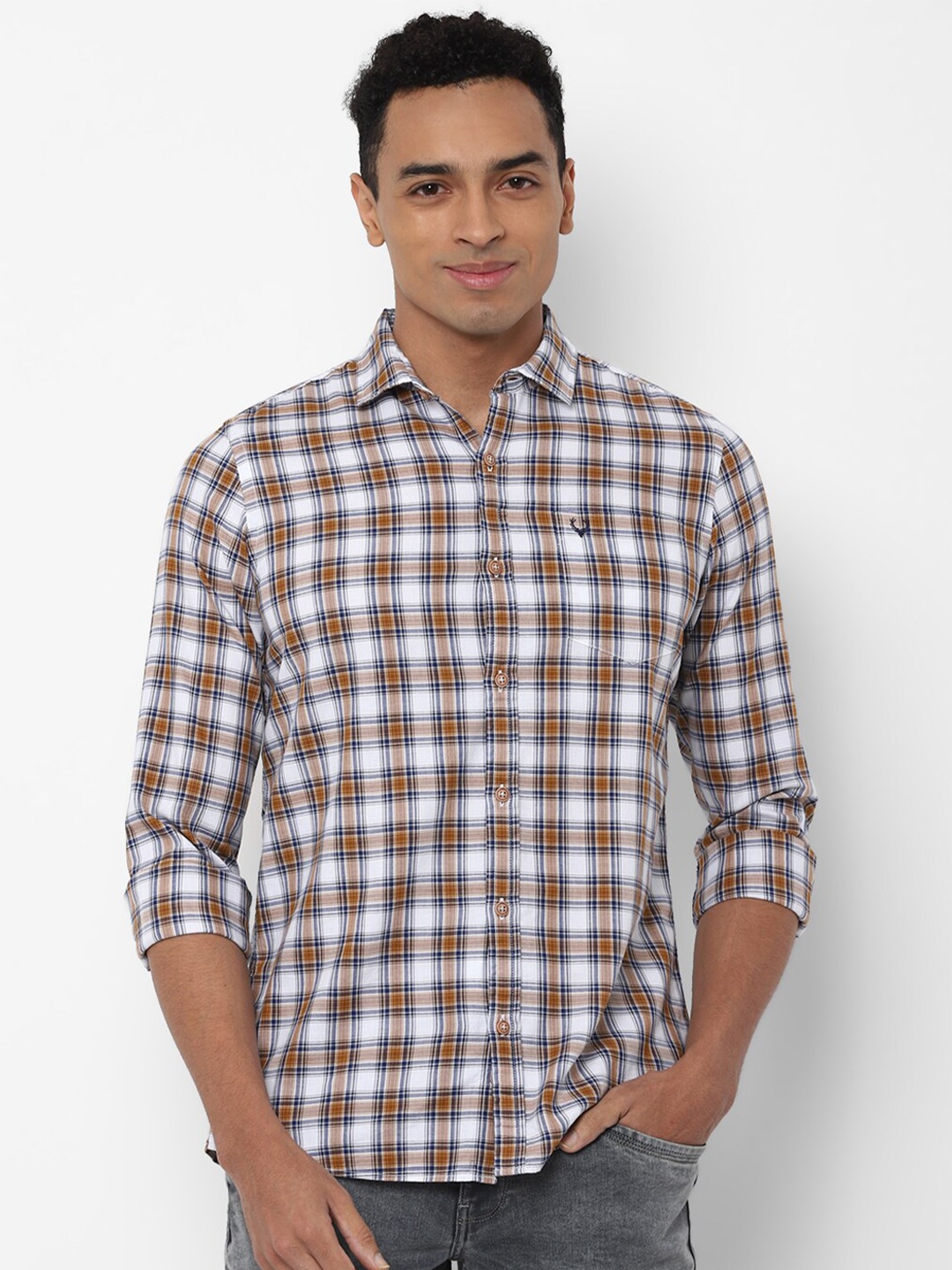 

Allen Solly Sport Men White Regular Fit Checked Cotton Casual Shirt