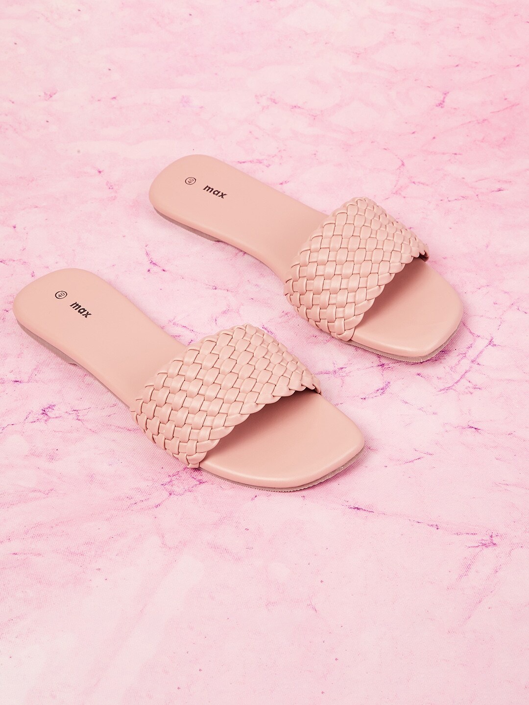 

max Women Pink Open Toe Flats