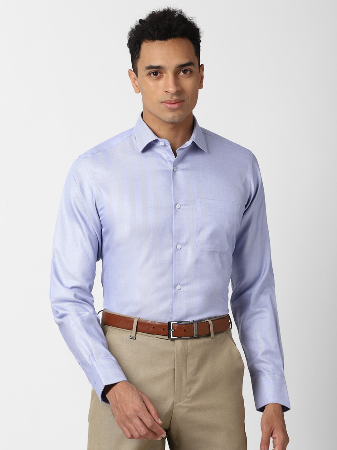 

Van Heusen Men Blue Pure Cotton Formal Shirt
