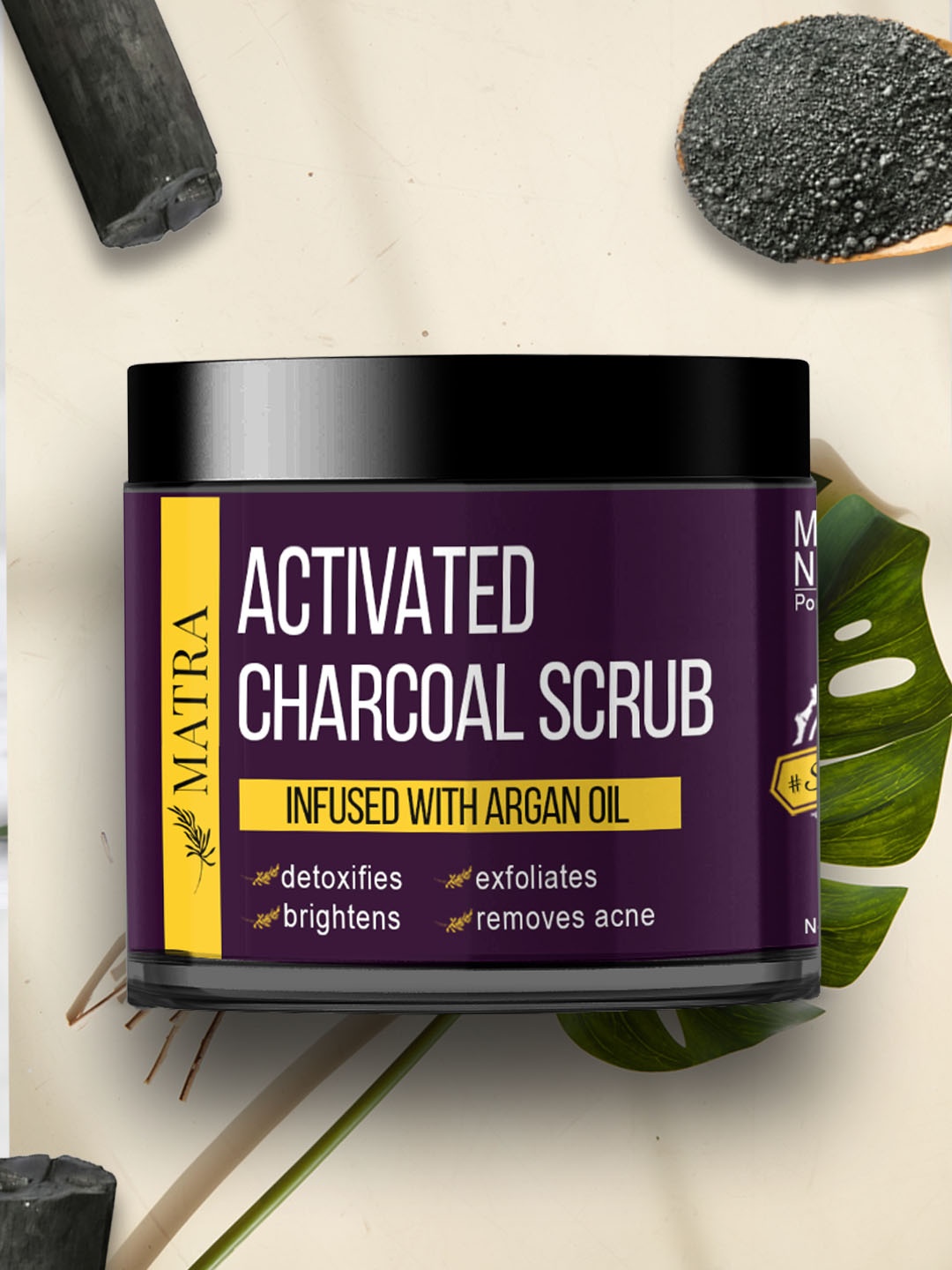 

MATRA Activated Charcoal Scrub with Argan Oil & Aloe Vera - 100g, Black