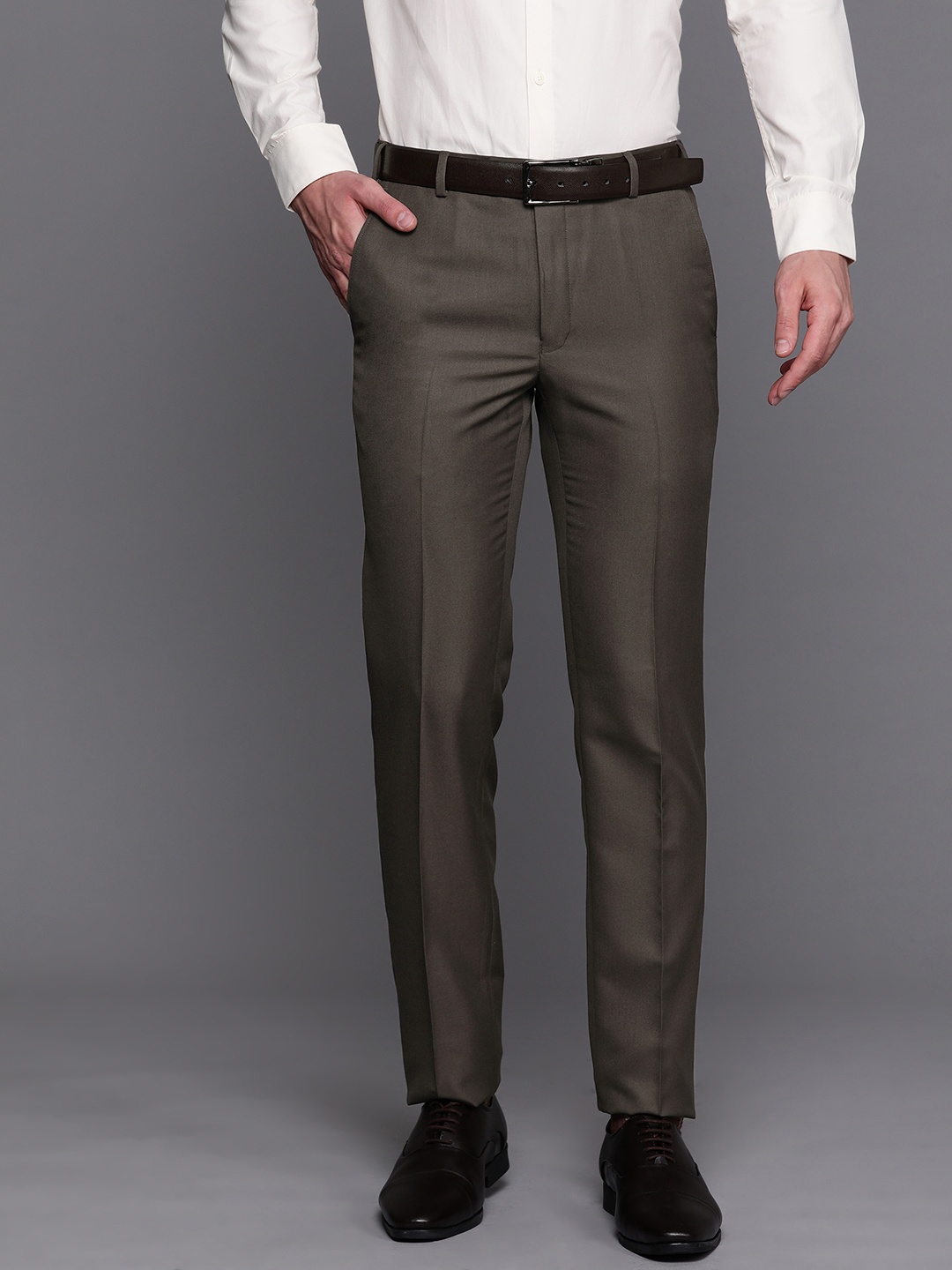 

Raymond Men Brown Solid Slim Fit Trousers