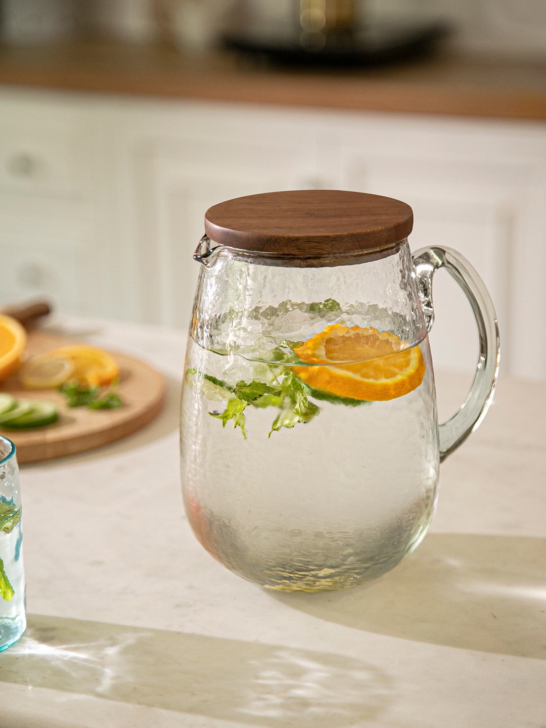 

ellementry Transparent Glass Jug with wooden lid Bar and Drinkware