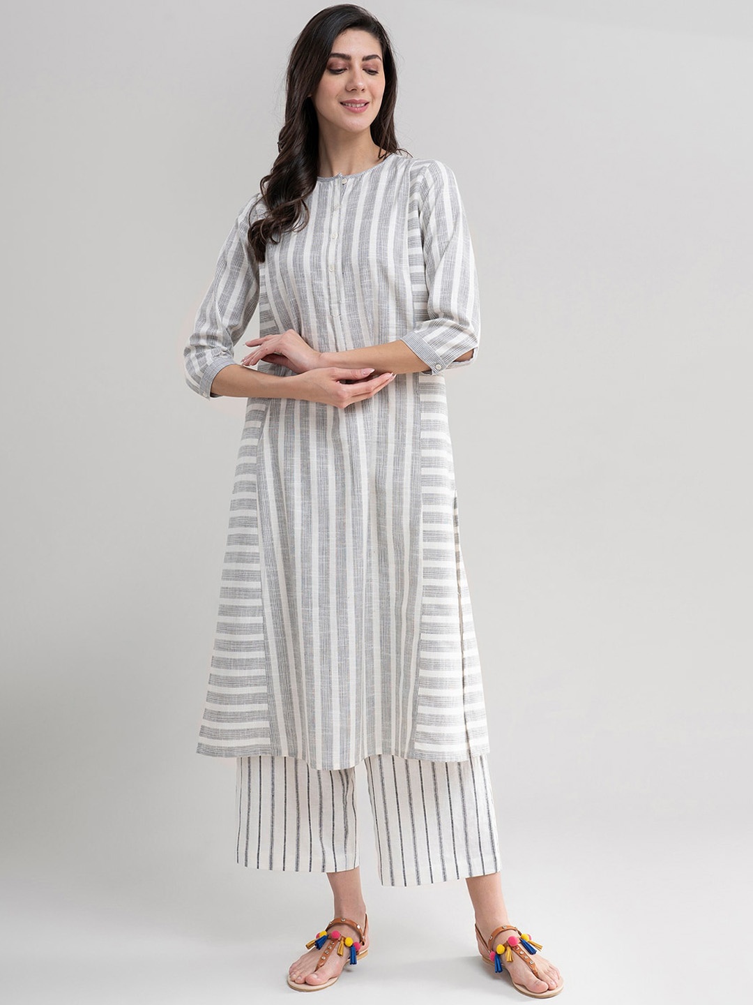 

Pink Fort Women Off White & Black Striped Kurta