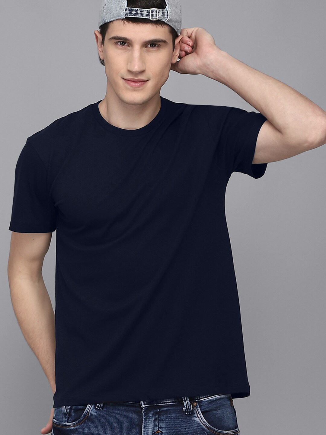 

Free Authority Men Blue Pure Cotton T-shirt