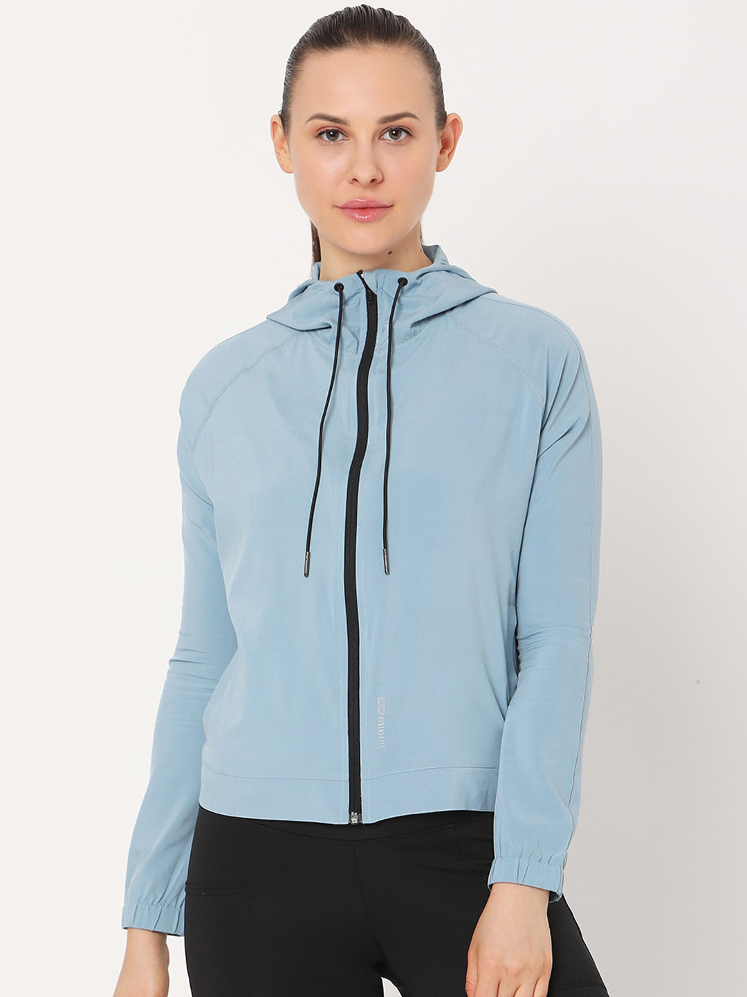 

Silvertraq Women Blue Sporty Jacket