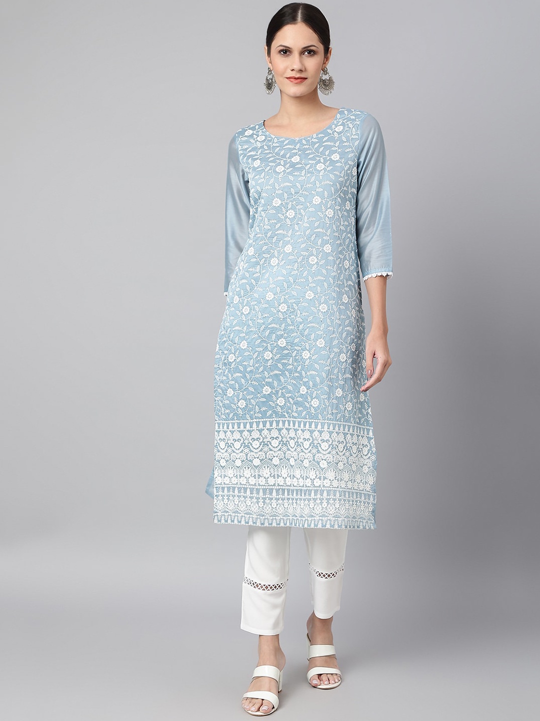 

Os Women Blue Floral Embroidered Thread Work Chanderi Silk Kurta with Trousers