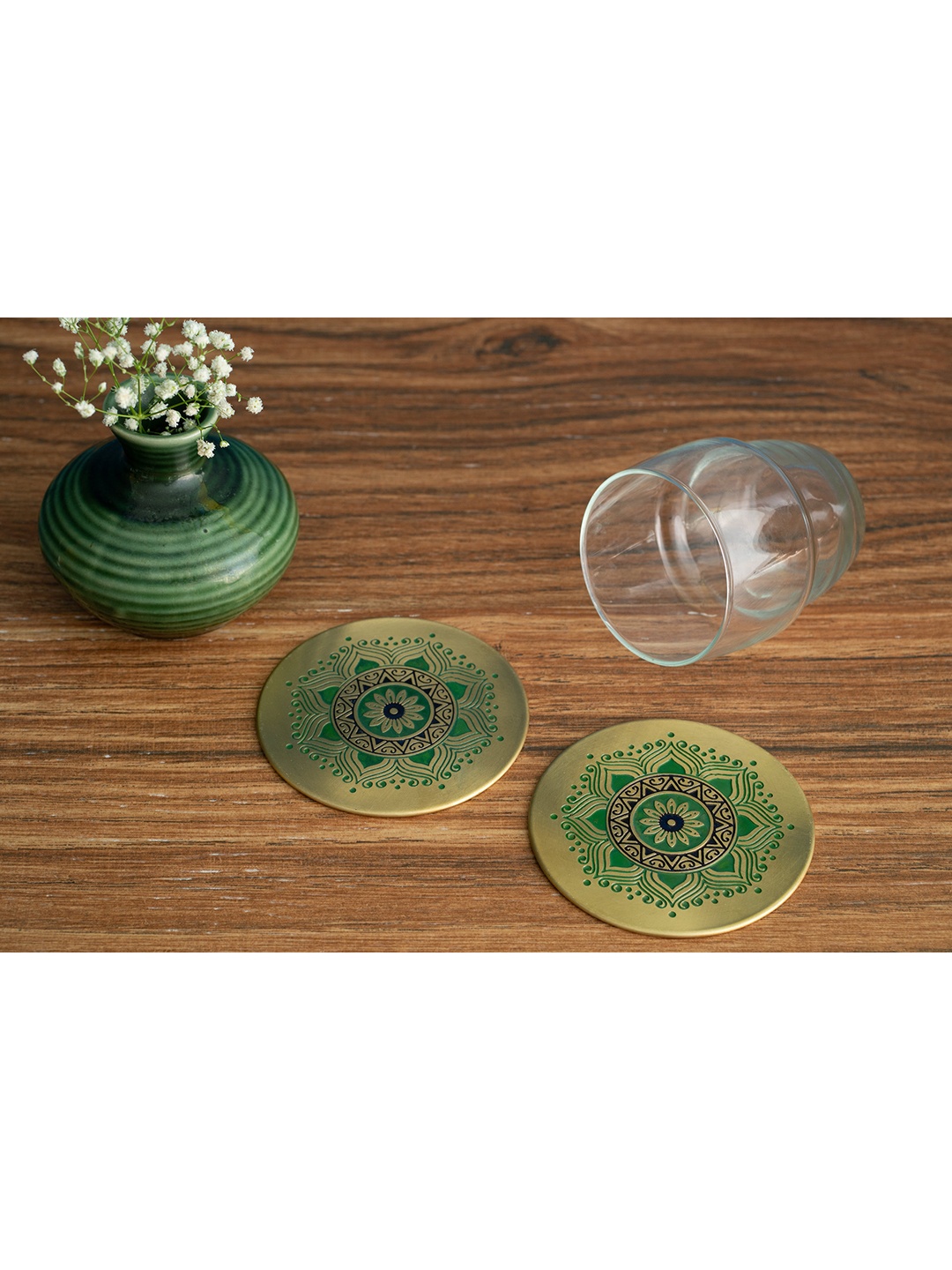 

nakshikathaa Green & Gold-Toned Set of 2 Ethnic Motifs Engraved Coasters