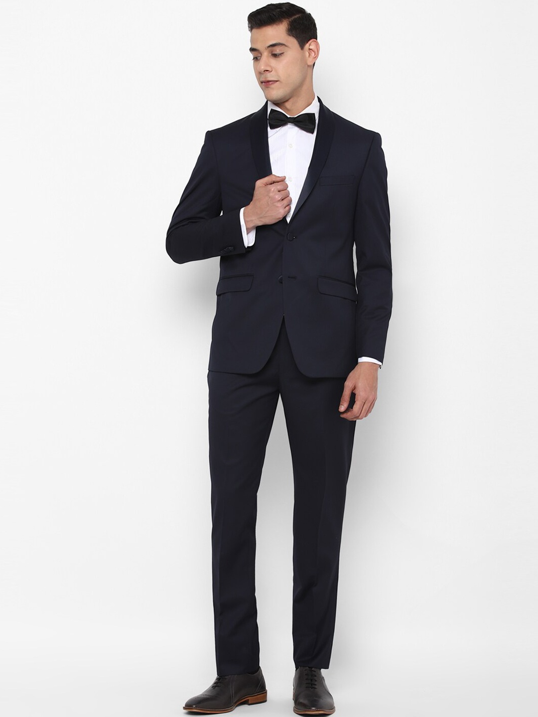 

Allen Solly Men Navy Blue Solid Single-Breasted 3-Piece Slim-Fit Suits