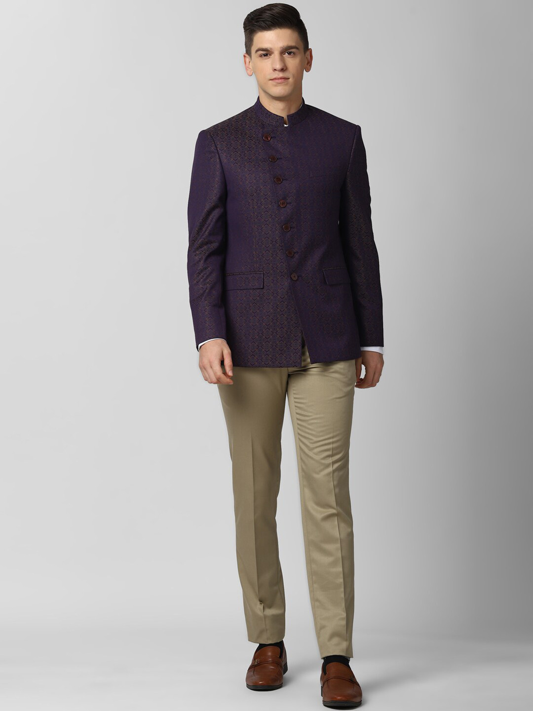 

Peter England Elite Men Navy Blue Single-Breasted 2-Piece Slim-Fit Suits