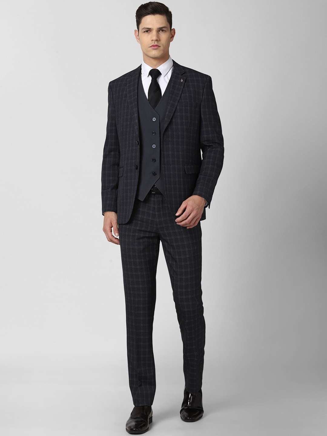

Van Heusen Men Grey Checked Single-Breasted Slim-Fit Four-Piece Suit