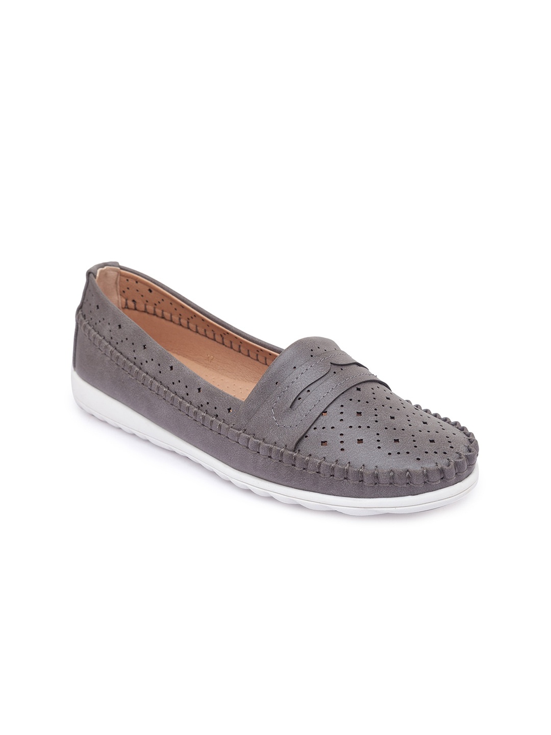 

CERIZ Women Grey Loafers